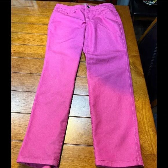 EUC Style & CO.  Pink Capri’s Size 4 #SJ19 - Picture 2 of 4